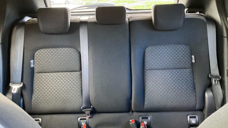 Nissan Juke 1.0 DiG-T 114 N-Connecta 5dr Petrol Hatchback